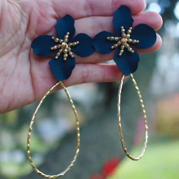 Anthropologie Flower Petals Drop Big Hoop Earrings - Picture 2 of 10